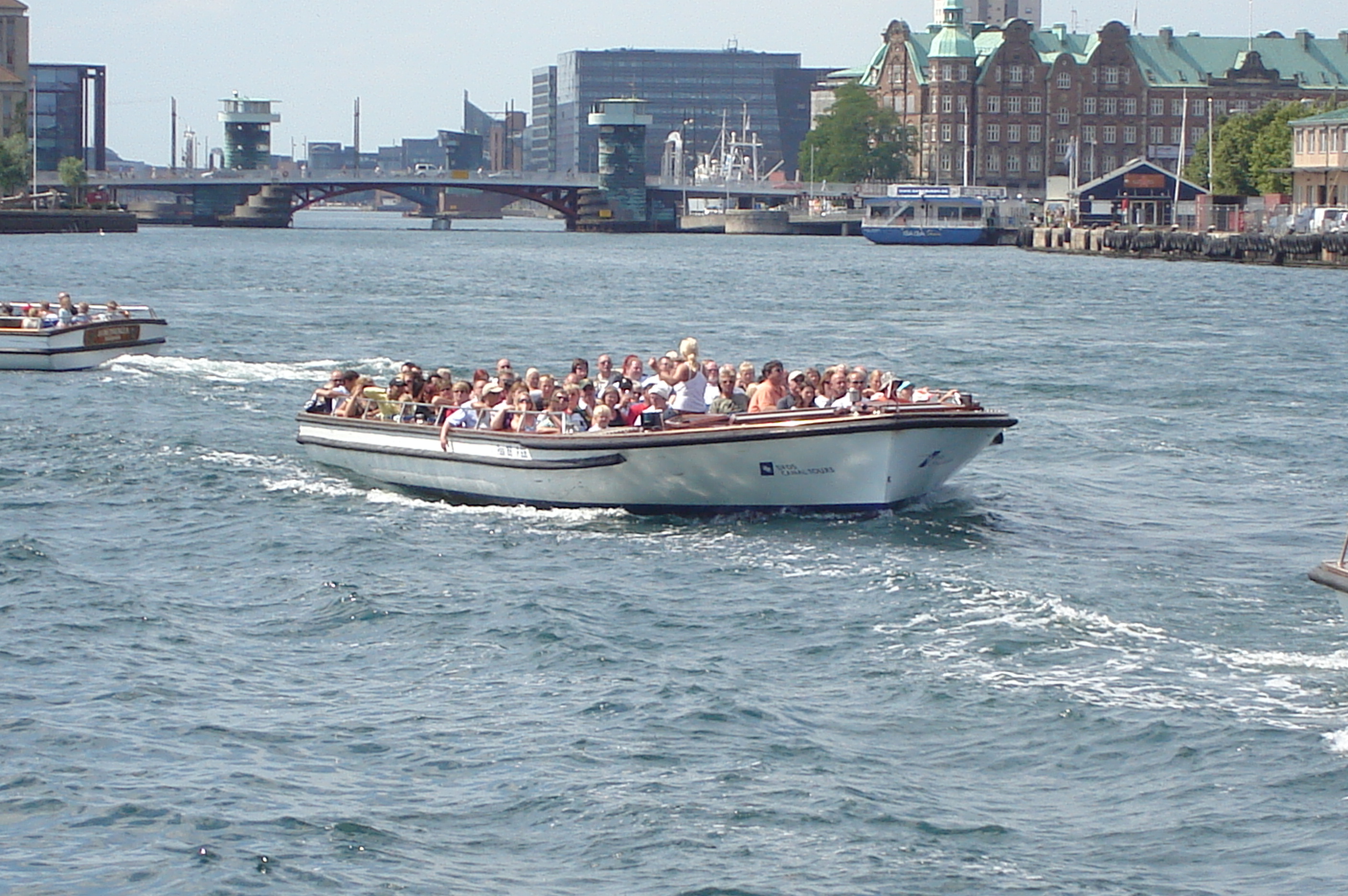 Tourboat